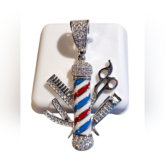 Moissanite Barber Pole Pendant In Sterling Silver 1.00CT. - Picture 1 of 1
